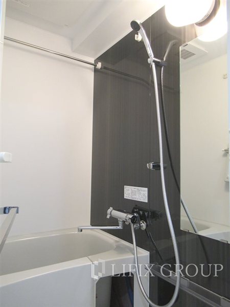 バス・シャワールーム　風呂