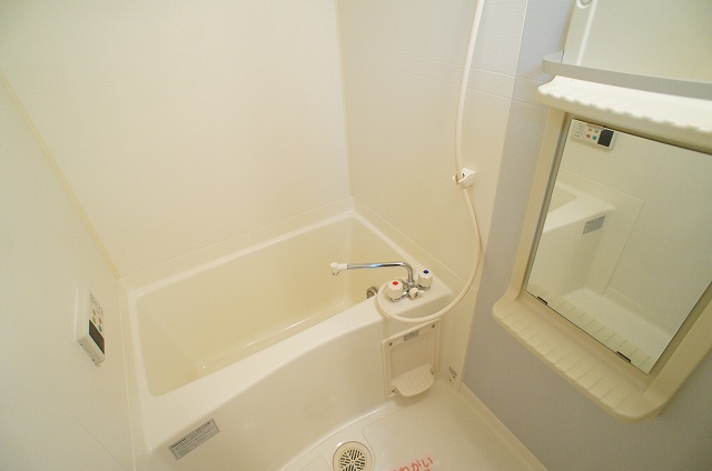 バス・シャワールーム　浴室