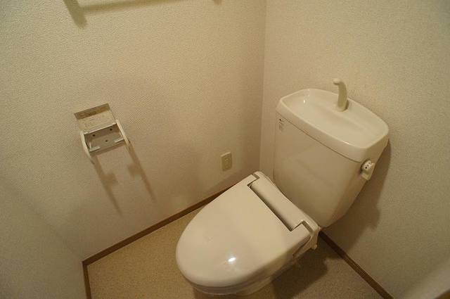 トイレ　トイレ