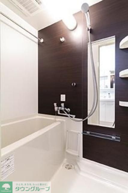 バス・シャワールーム　※写真は同タイプ住戸です。