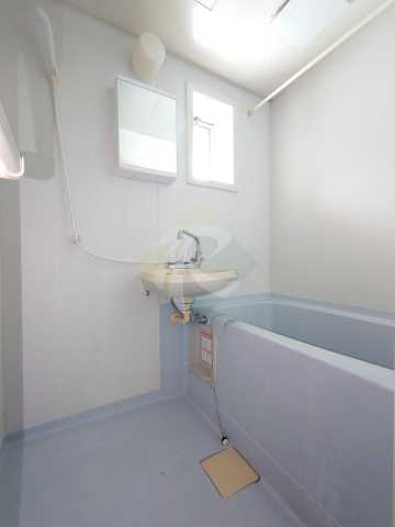 バス・シャワールーム　別部屋参考写真です。