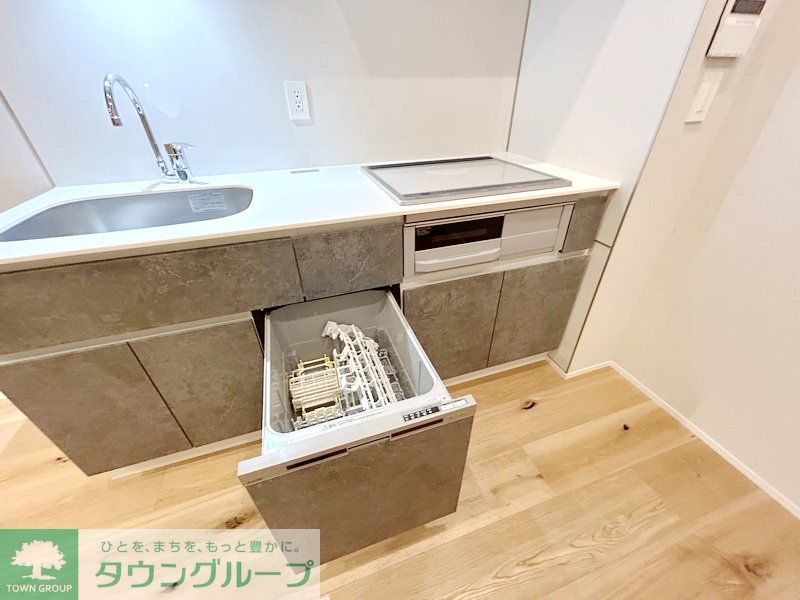 エントランス　部屋探しは株式会社　タウンハウジング　までお気軽にお問合せ…