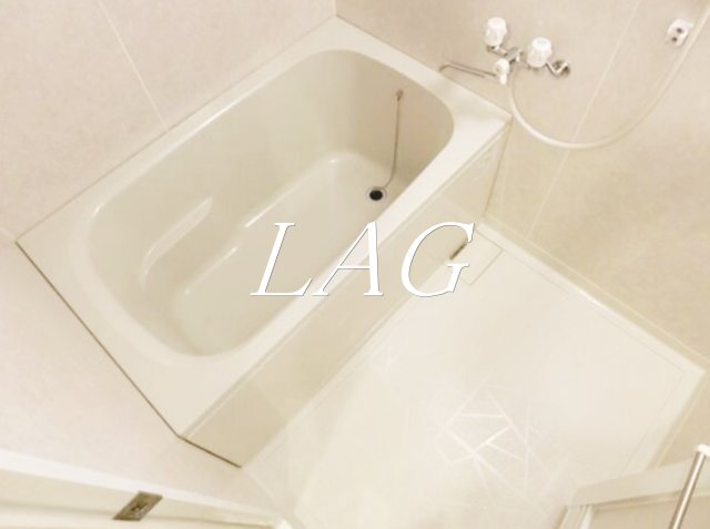 バス・シャワールーム　お風呂です。