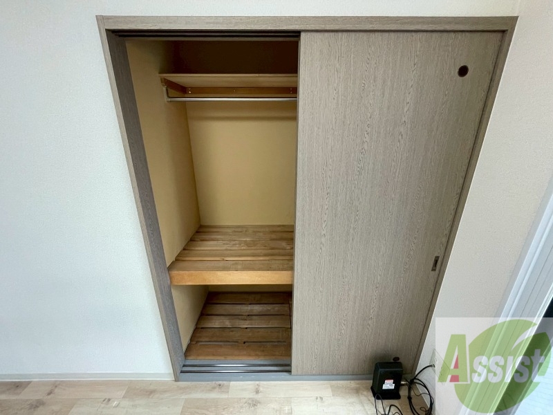 収納　押入を開けてみました。たっぷり入りますね～