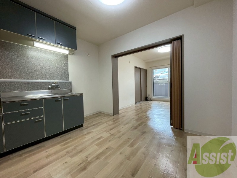 居室・リビング　広くてキレイなお部屋が広がっていて、充実した生活が送れそう。