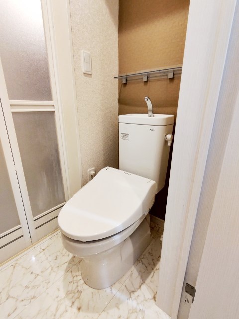 トイレ　参考写真