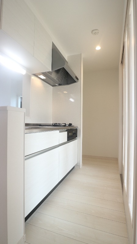 キッチン　自炊がしたくなるシステムキッチンです