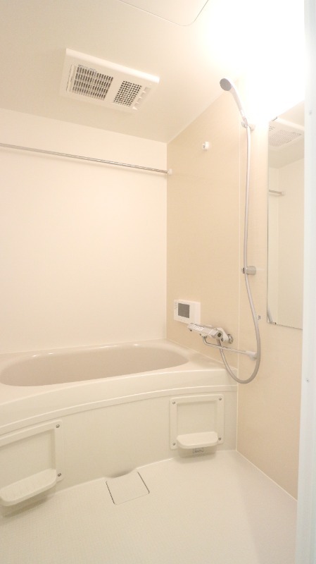 バス・シャワールーム　1日の疲れはここで癒してください