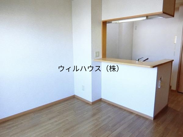 居室・リビング　人気のカウンターキッチン！