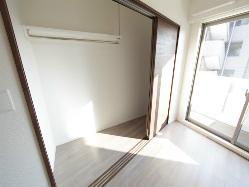 収納　クローゼット（収納充実してます）