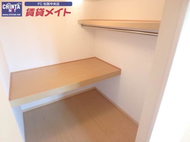 収納　同型タイプの写真です