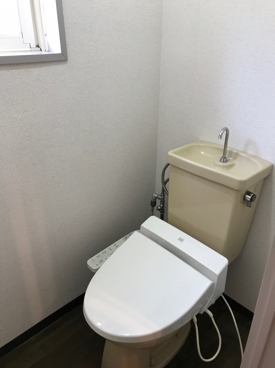 トイレ　参考画像