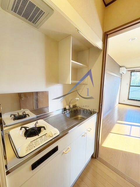 キッチン　キッチンです。