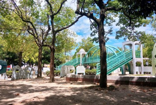 公園　西宮交通公園（公園）まで584m