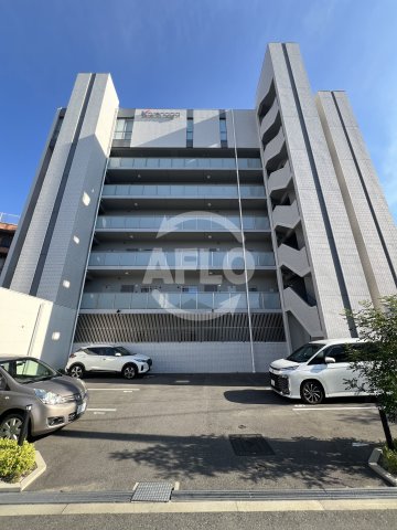 建物外観　SHIPS　Nishikujo　外観