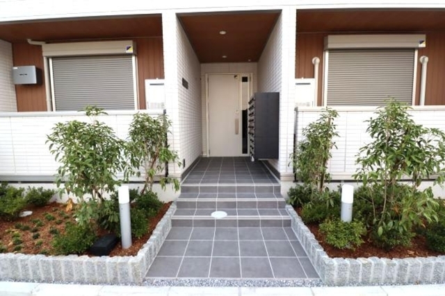 エントランス　エントランス