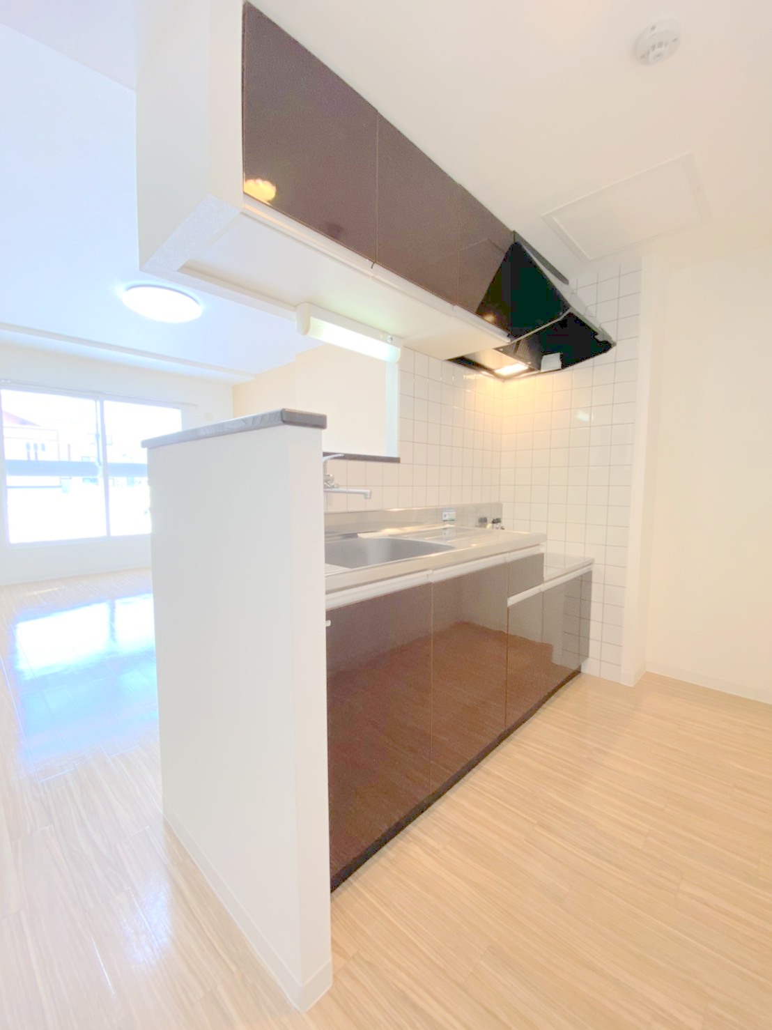 キッチン　人気の対面キッチンです♪