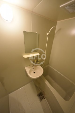 バス・シャワールーム　HOPE CITY 天神橋（ホープシティー天神橋）　浴室