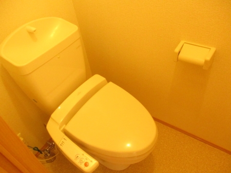 トイレ　ゆったりとした空間のトイレです