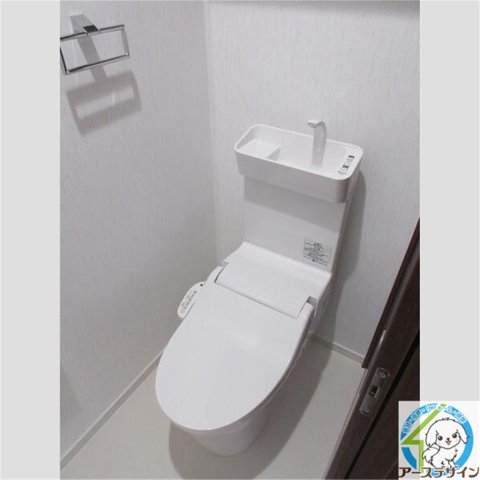 トイレ　パース写真