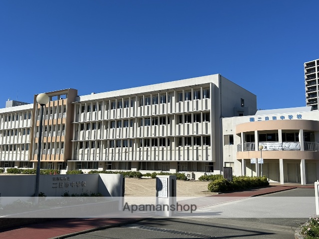 中学校　筑紫野市立二日市中学校（中学校）まで283m