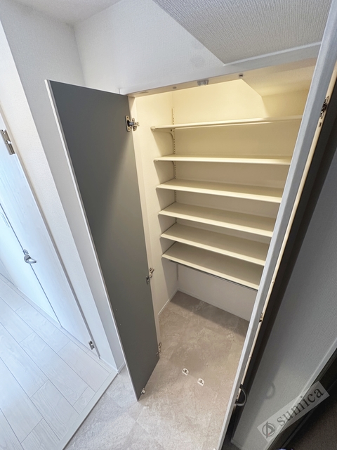 玄関　広々としたシューズインクローク♪♪