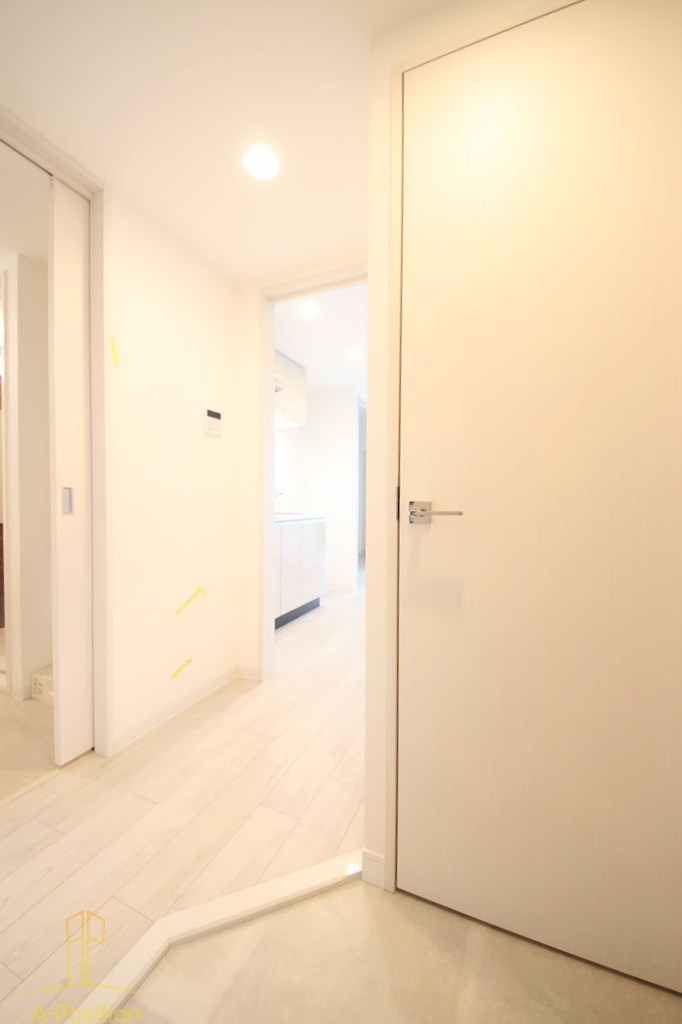 玄関　アドバンス上町台シュタット