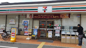 コンビニ　セブンイレブン大阪森小路1丁目店（コンビニ）まで225m