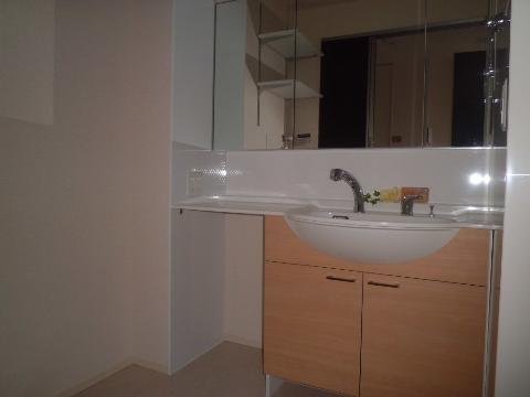 洗面設備　洗髪洗面化粧台