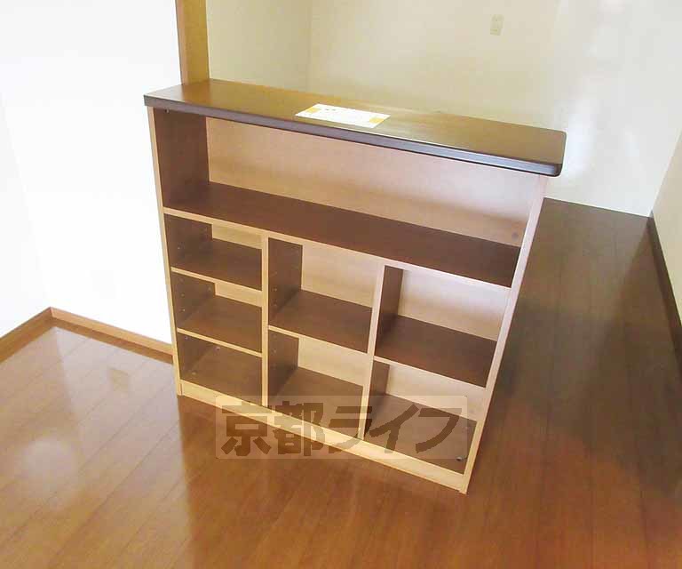 収納　カウンター裏は収納です