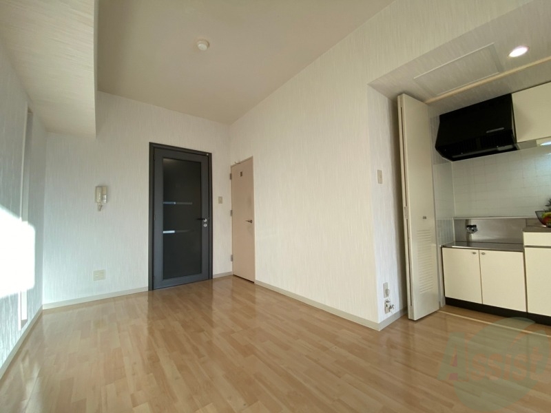 居室・リビング　広くてきれいなリビングです！快適に過ごせそうですね。