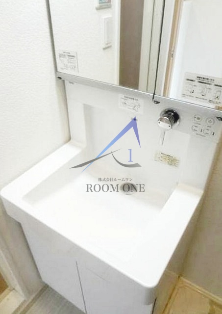 洗面設備　洗面台です。