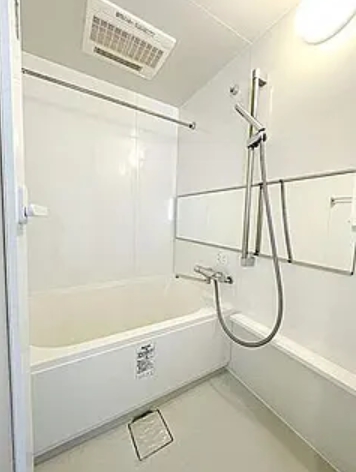 バス・シャワールーム　風呂
