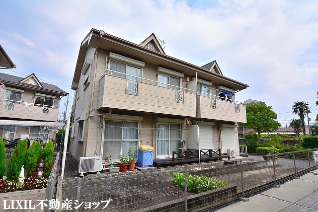 建物外観　吉川市のお住まい探しなら、当社にお任せください。