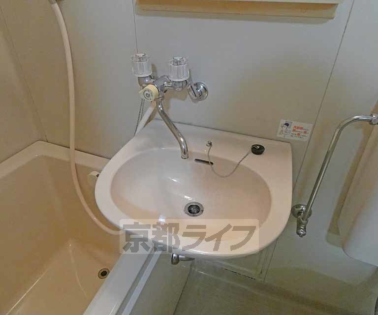 洗面設備　洗面台です・