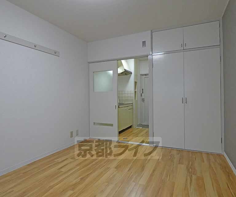 居室・リビング　広々としたお部屋です・