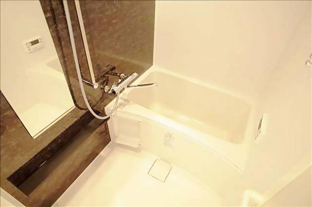 バス・シャワールーム　浴室