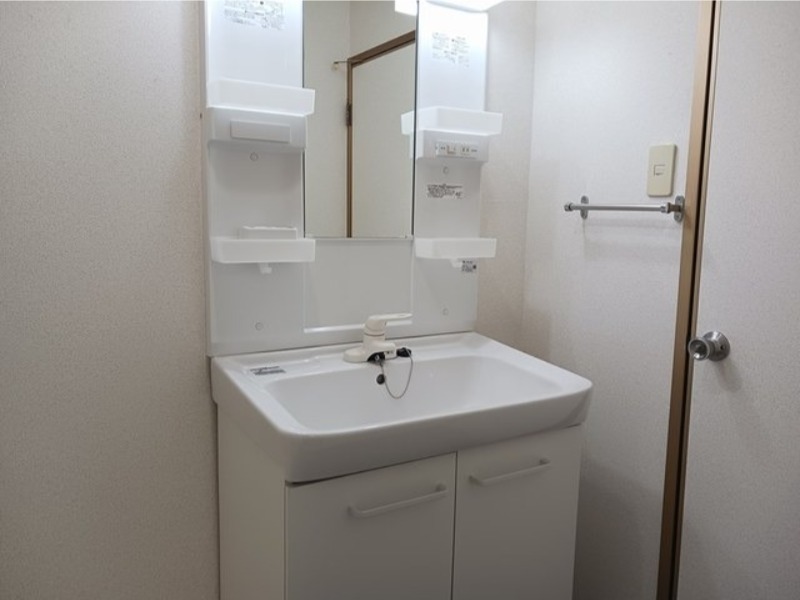 洗面設備　図面と現状に相違がある場合には現状を優先