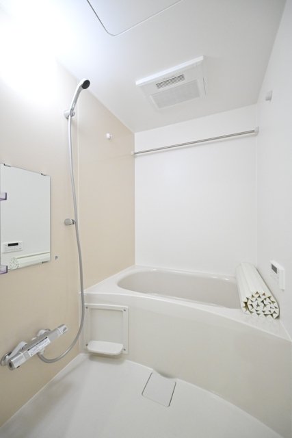 バス・シャワールーム　きれいなお風呂です