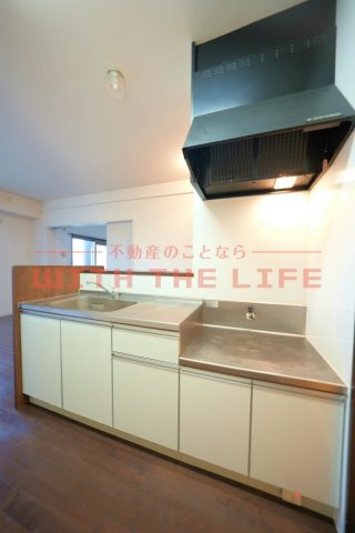 キッチン　キッチンでお料理をお楽しみください