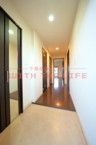 玄関　明るい玄関です