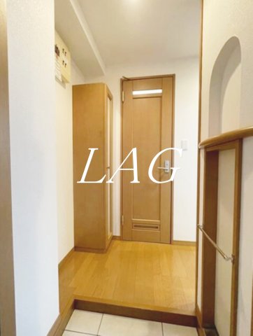 玄関　玄関です。