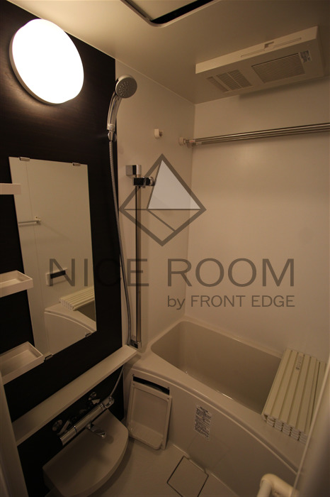 バス・シャワールーム　エステムコート難波サウスプレイスVIラグジー　風呂