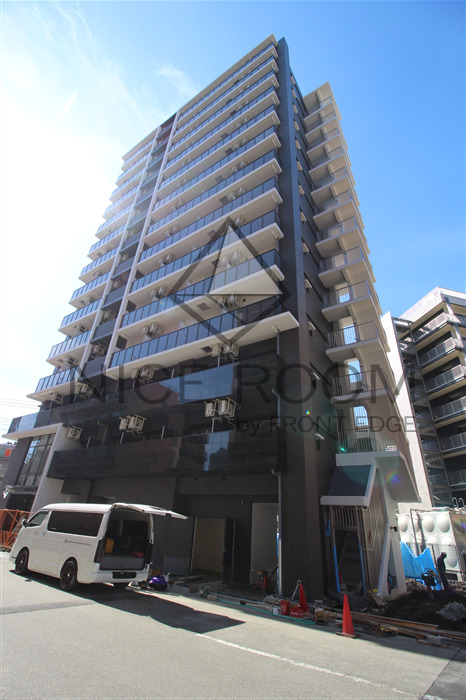 建物外観　エステムコート難波サウスプレイスVIラグジー　外観