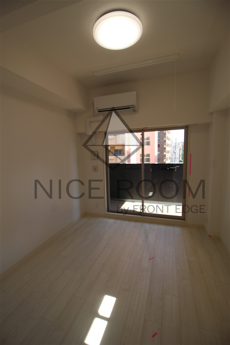 居室・リビング　エステムコート難波サウスプレイスVIラグジー　洋室