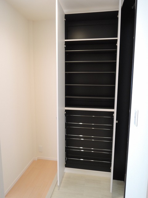 玄関　★シューズＢＯＸ★※同施工会社のイメージ写真です