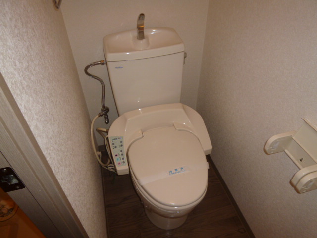トイレ　ウォシュレット