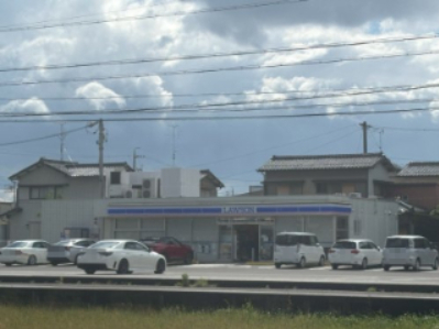 コンビニ　ローソン 岐阜東鶉店（コンビニ）まで157m