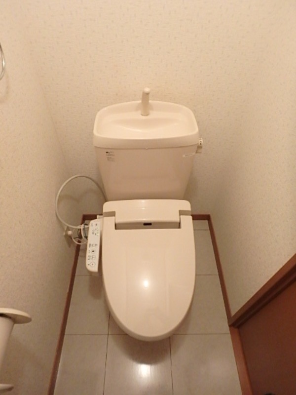 トイレ　図面と現状に相違がある場合には現状を優先