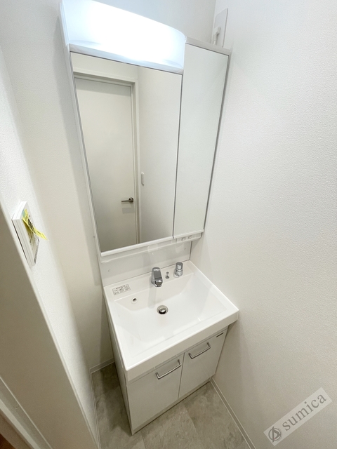 洗面設備　シャンプードレッサー付き・朝シャンもこちらで♪♪